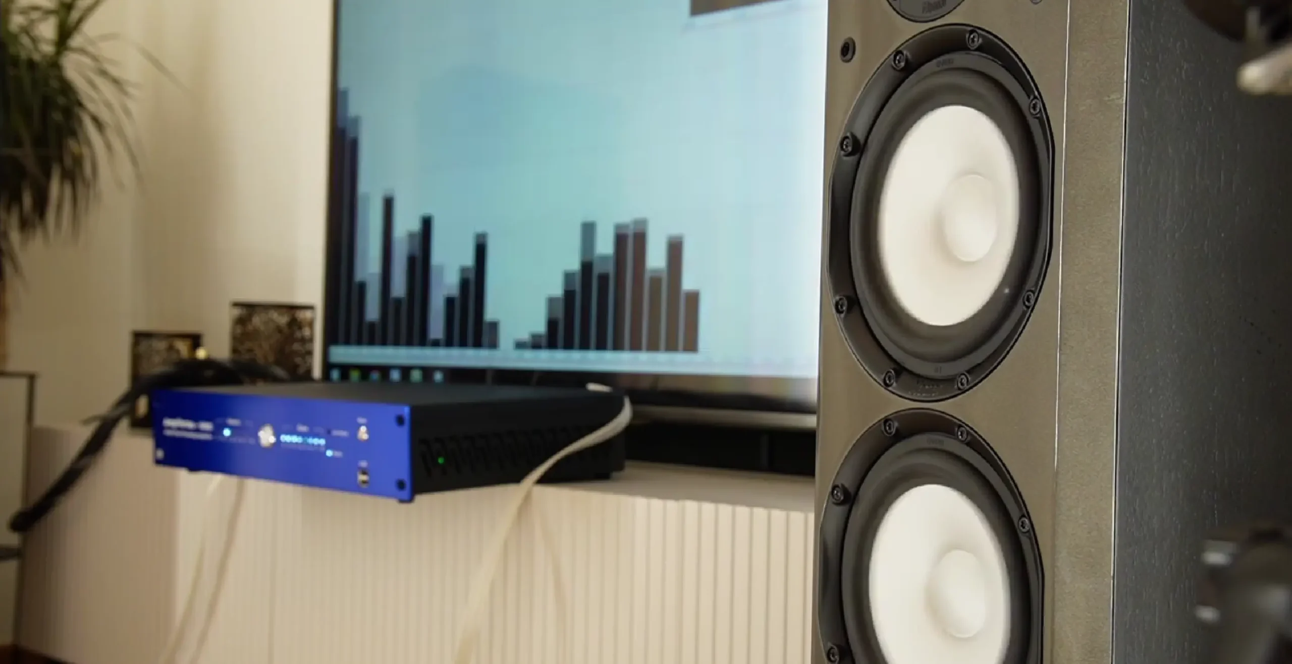 16060 Amp with 192kHz Audio